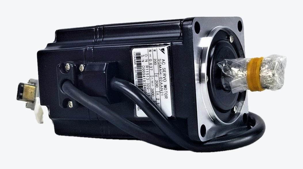 Серводвигатель Yaskawa Sigma-II SGMAH-02AAN21