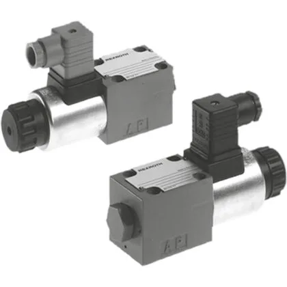 Седельный гидрораспределитель Bosch Rexroth R900058047 (M-4SED6D1X/350CG24N9K4)